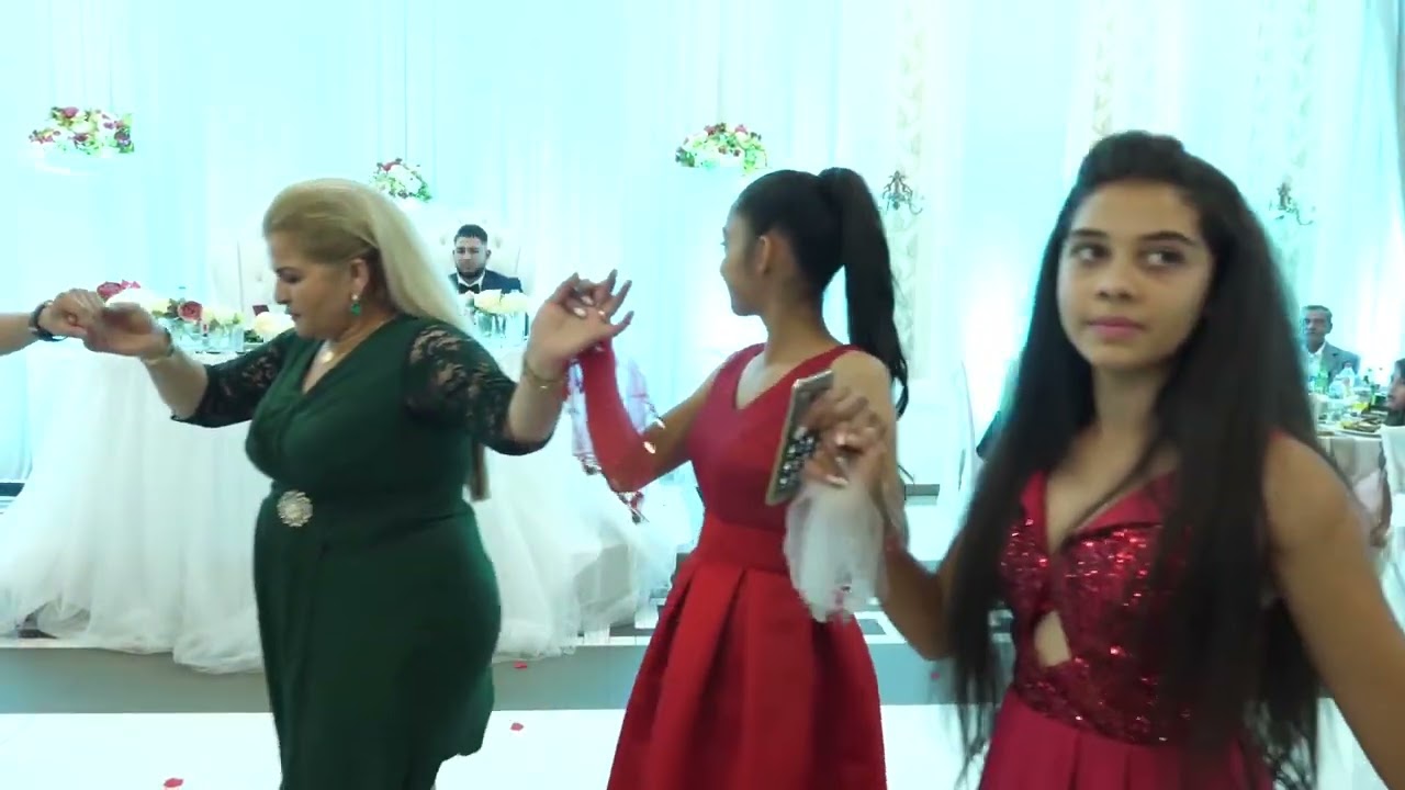 Dasma që Çmendi Të Gjithë! 💃🕺 | Ergys & Kristina
