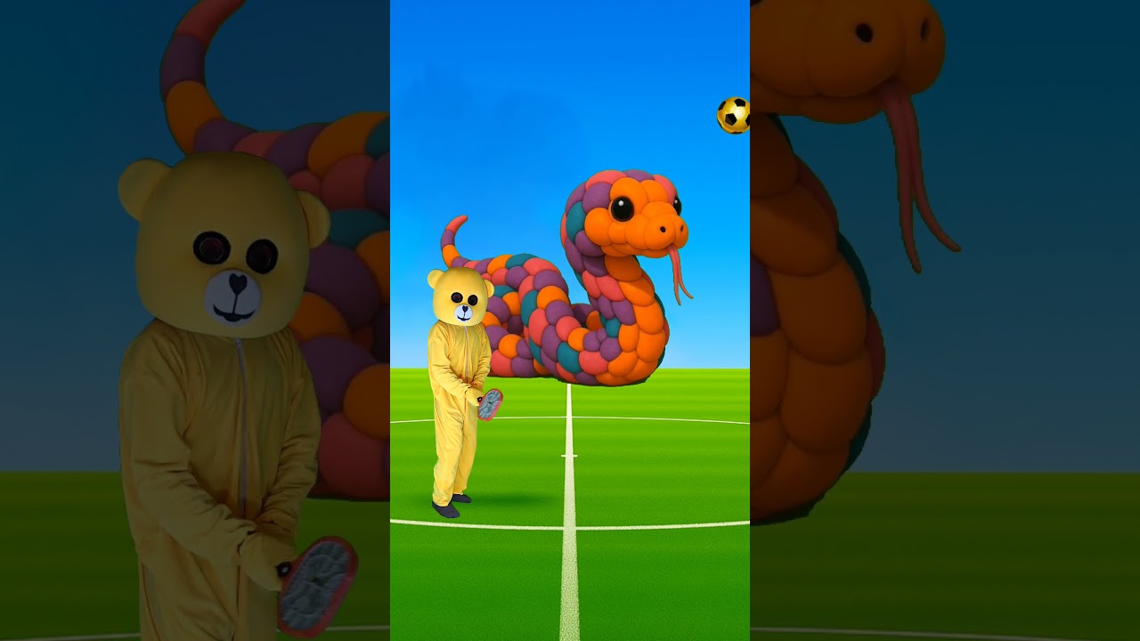 How about the design of the mascot placed on the football field Little Assistant 🦅