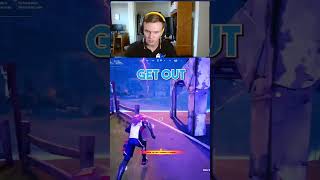 HELLO? CAMERA?  #fortnite #gaming #glitch #bug #malfunction #shorts