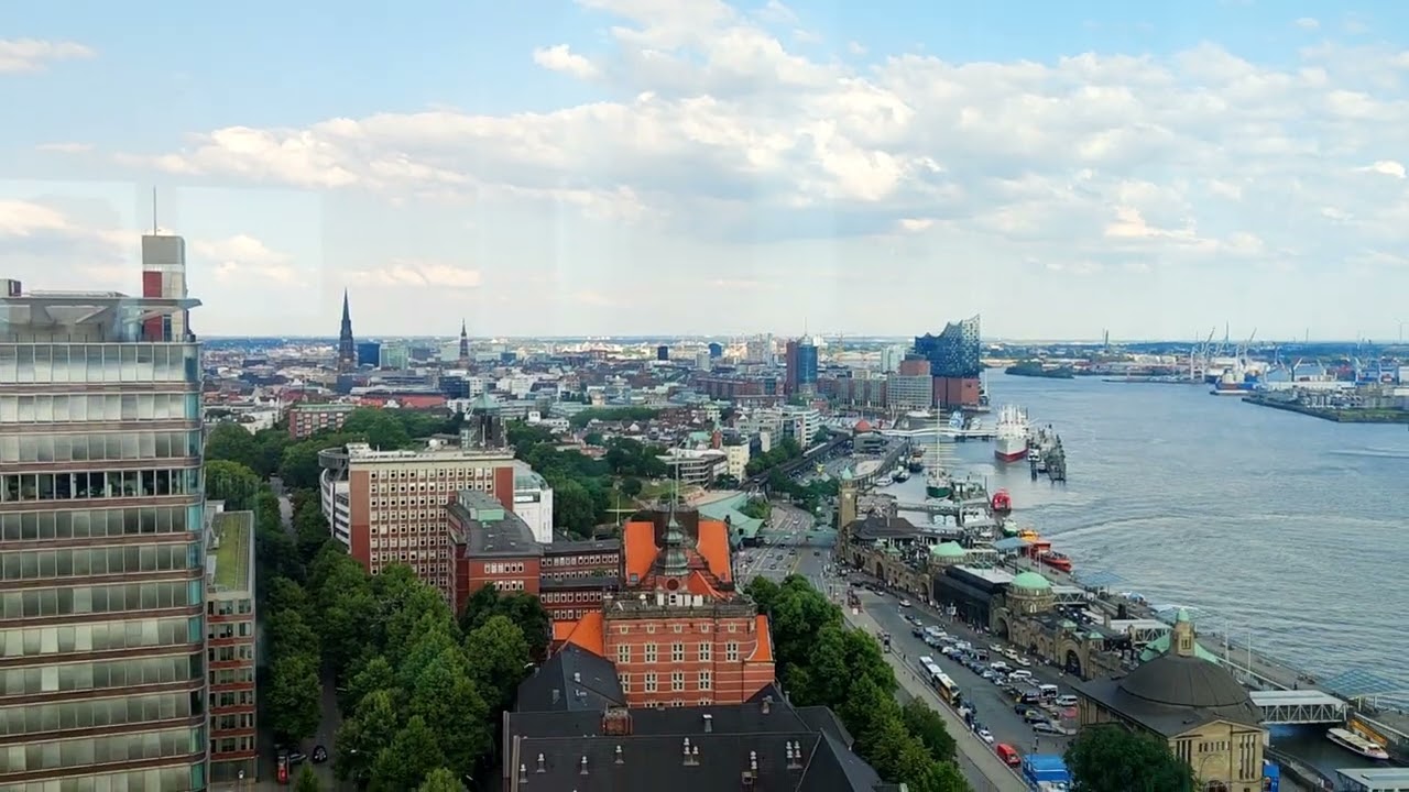 Hamburg Best Rooftop View Hotel, Bar & Restroom 🚽 Tour