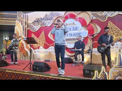 Cukup sitinurbaya cover by Dakota music