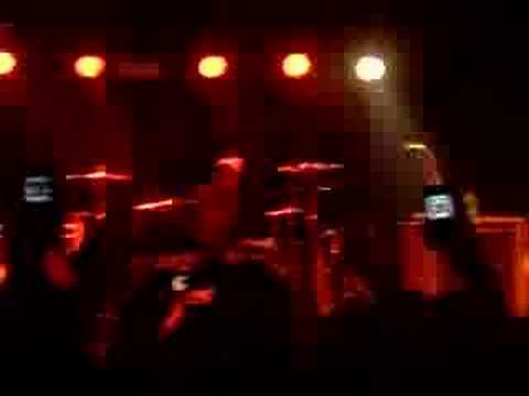 Plus 44 - No it isn't (live in Milan 28-09-06)