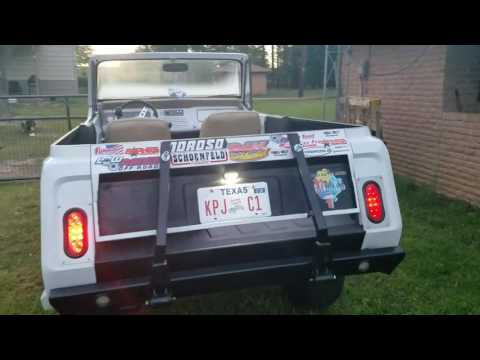 1970 Jeepster Commando walk around. (No description)