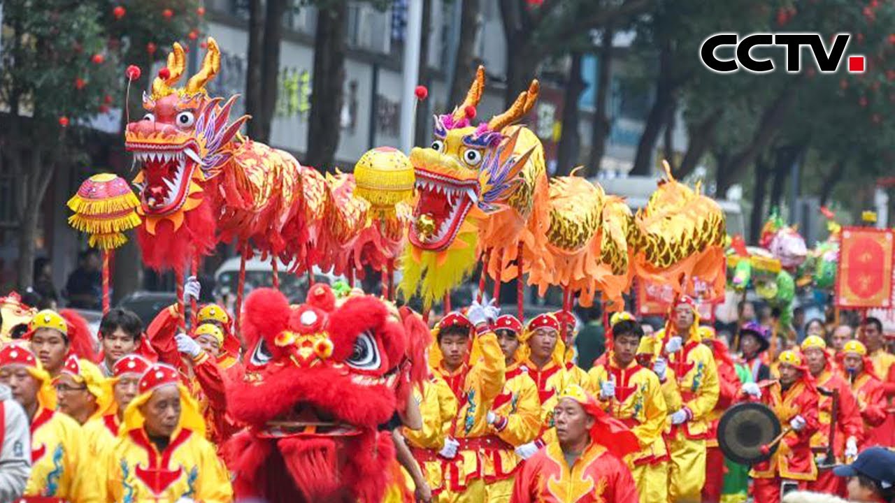 舞龙舞狮闹元宵！跟随镜头感受元宵节欢乐氛围#中国文旅大联欢| CCTV