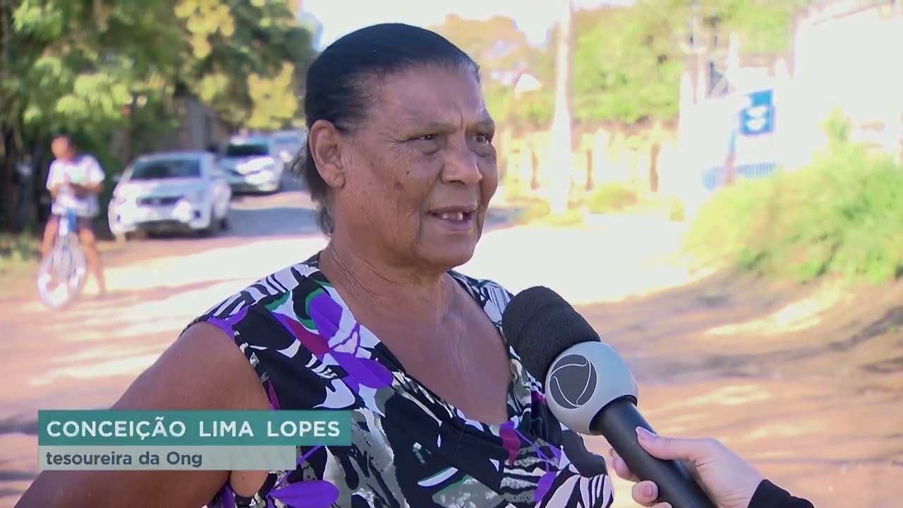 Lagoa em Pedro Leopoldo (MG) aparece cheia de peixes mortos