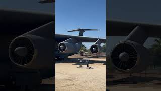 Lockheed C-141 Starlifter