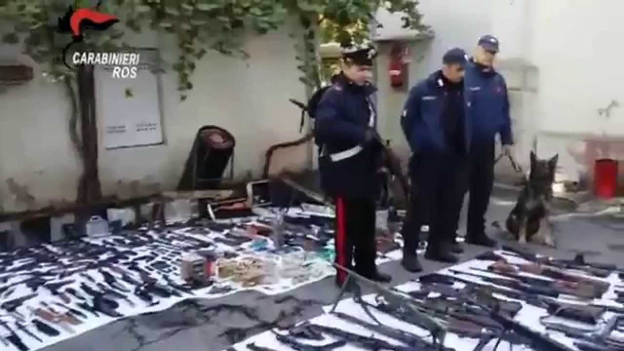 Militaria sequestro armi Carabinieri Ros Udine