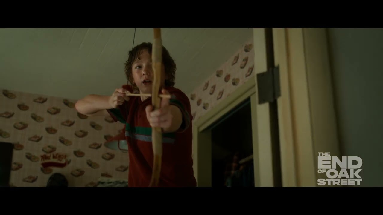 The End of Oak Street | "Perfect Movie to End the Summer" | NOW PLAYING thumbnail