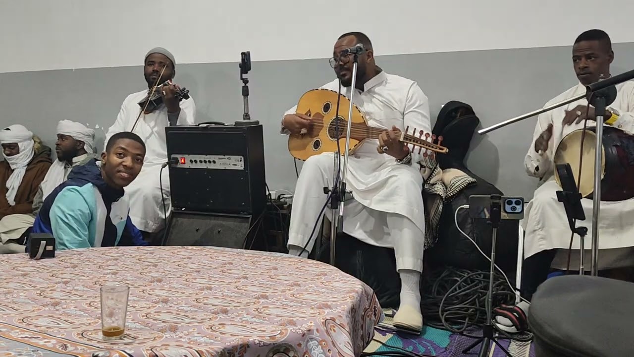 حكيم حمودة إفتتاحية روعة 