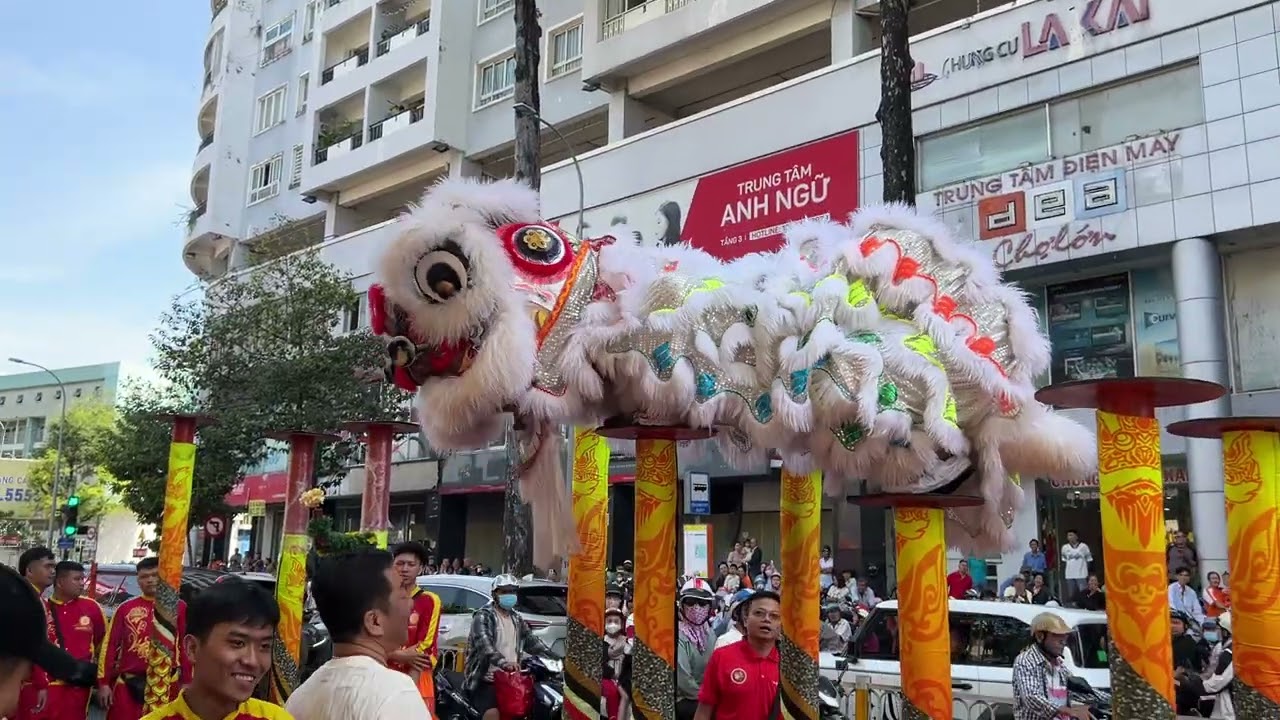 Múa Lân Trên Mai Hoa Thung | Mùng 1 Tết Bính Ngọ | 17.02.2026