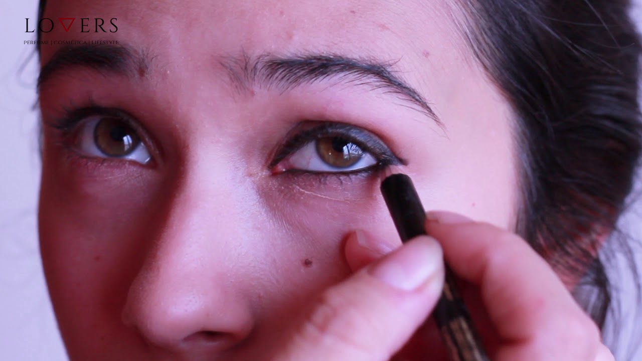 Cat Eyes - Uma adaptação do Look Marc Jacobs SS18