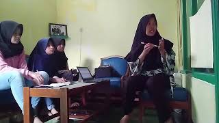 Teaching Present Continuous Tense by Using PPP (Presentation, Product, & Practice) Methods