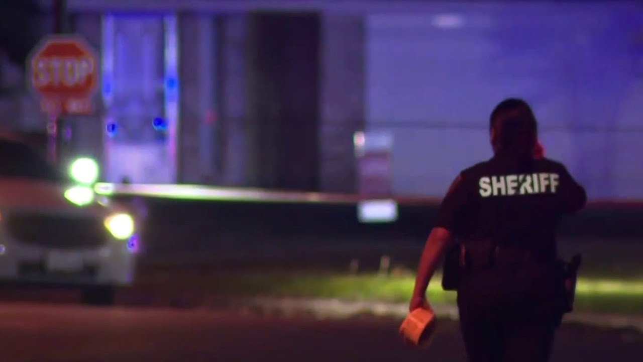 Man found dead with ‘possible gunshot wound’ inside vehicle in NW ...