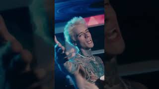 #Phix goes hard, and he's in great shape! Content