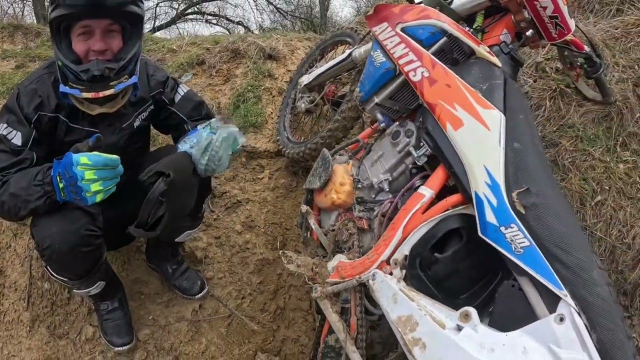 Загорелся мотоцикл 😱🔥 Эндуро выходного дня с друзьями #эндурокрым #эндуропокатушки 