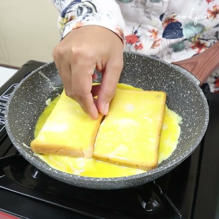 Resep Roti Telur Lipat Simple dan Enak Banget, Cheese Egg Toast - Resep Mager #17