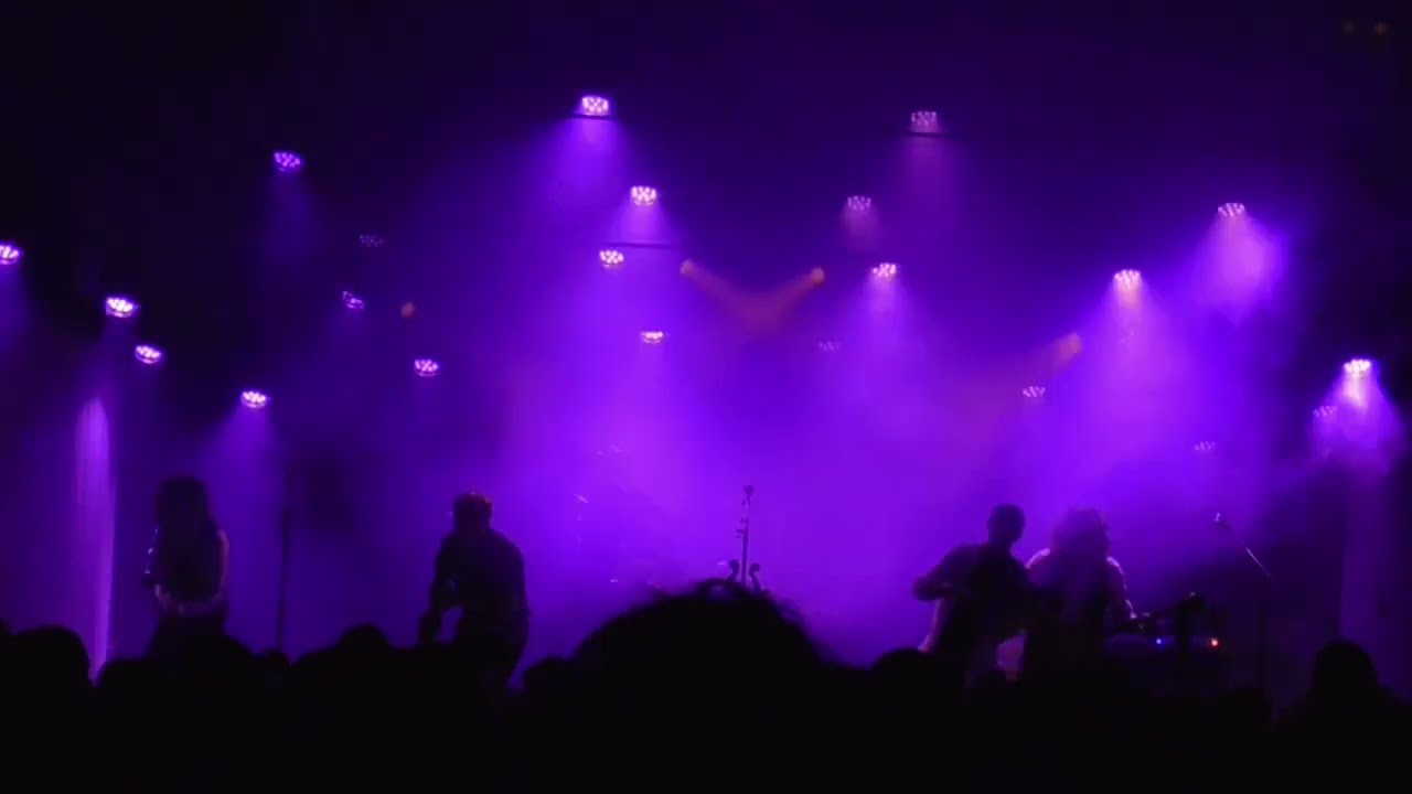 Sleduj Gangar - Grøtleken live @ Urkult 2023 na YouTube Sleduj Gangar - Grøtleken live @ Urkult 2023 na YouTube
