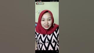 Bumil hijab pamer perut besar
