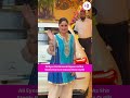 All Eyes On Kareena Kapoor As She Steals Hearts In Classic Ethnic Outfit I HerZindagi