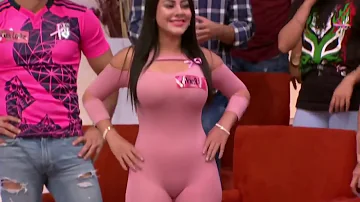 Mishelle Diaz - Gatinha Linda #01