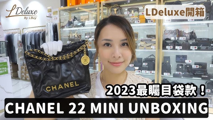 Unbox the Mini Chanel 22 bag with me! Up close with the 2023 'It' Bag of  the Season 