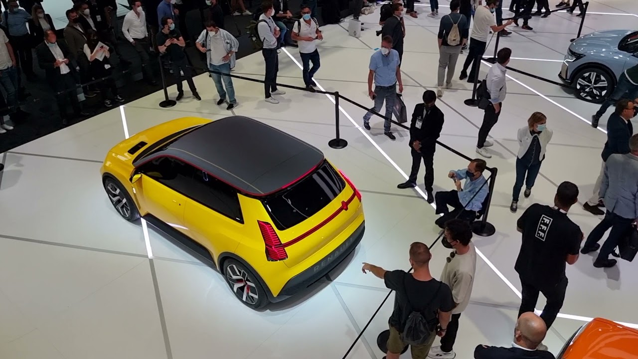 Renault Stand - Munchen IAA Mobility - Renault 5 Prototype