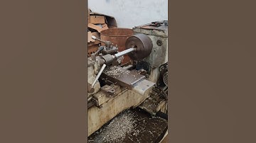 How To Properly True A Job On Lathe Machine / लेथ मसीन में जॉब सीधा कैसे करे | Technical Achievement