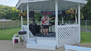 Silver Sky Johnny (July-3-2026) Singing: Neon Moon by Brooks & Dunn 