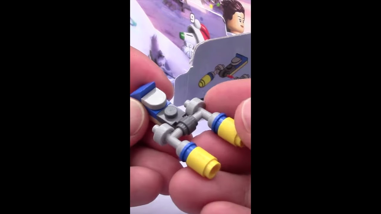 Day 16 LEGO Star Wars Advent Calendar 2020
