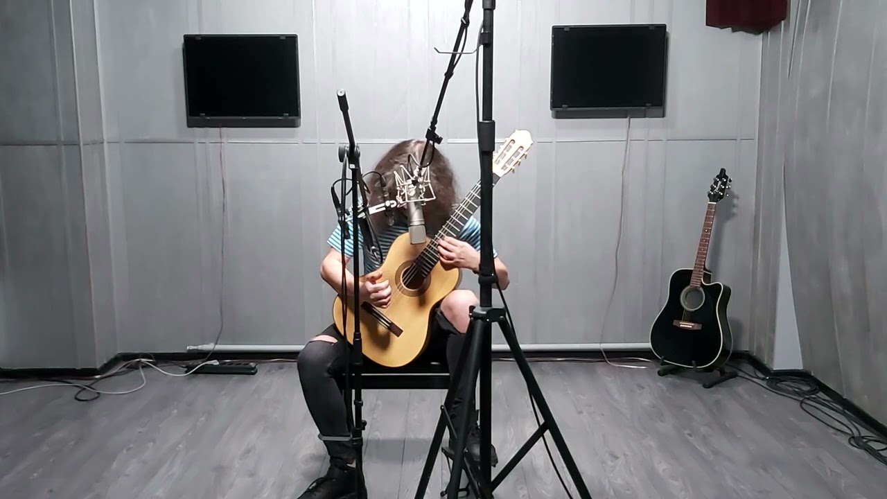 Andrei Oprisan European spruce/ Flamed maple  back and sides concert guitar Modern Series NT  no 2