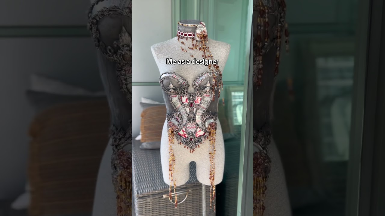 NYFW when? 🥹✨ #nyfw #cosplay #cosplayer #cosplays #cosplaying