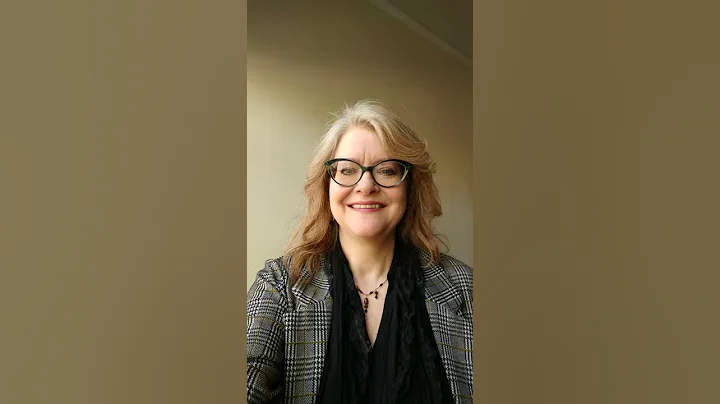 Amy Lemmon, English and Communication Studies