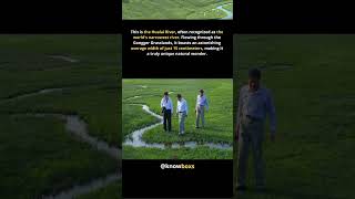 Hualai River The Worlds Narrowest River