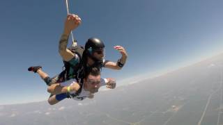 1155 Dmytro Kupryk Skydive at Chicagoland Skydiving Center 20160808 Chris Amy