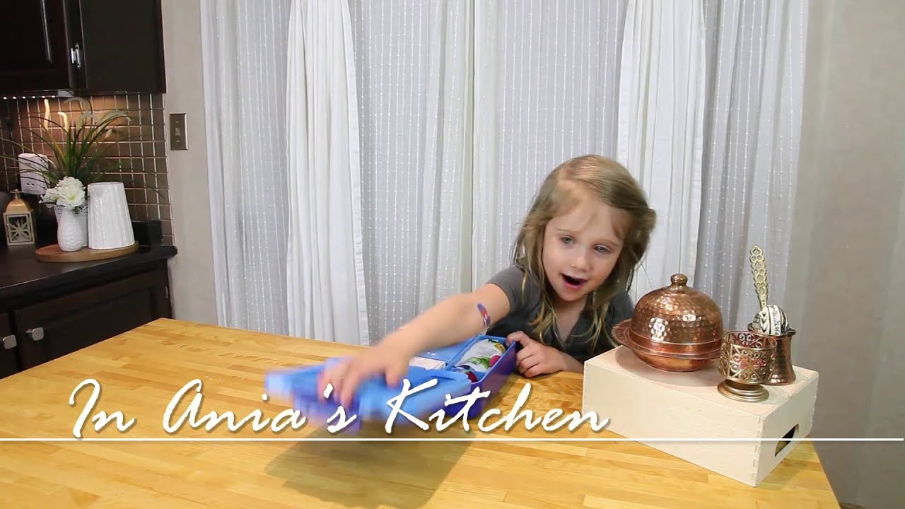 OmieBox Lunch Box review YouTube