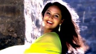Mala Sang Na - Marathi Romantic Song - Sharyat - Santosh Juvekar, Tejashri Pradhan