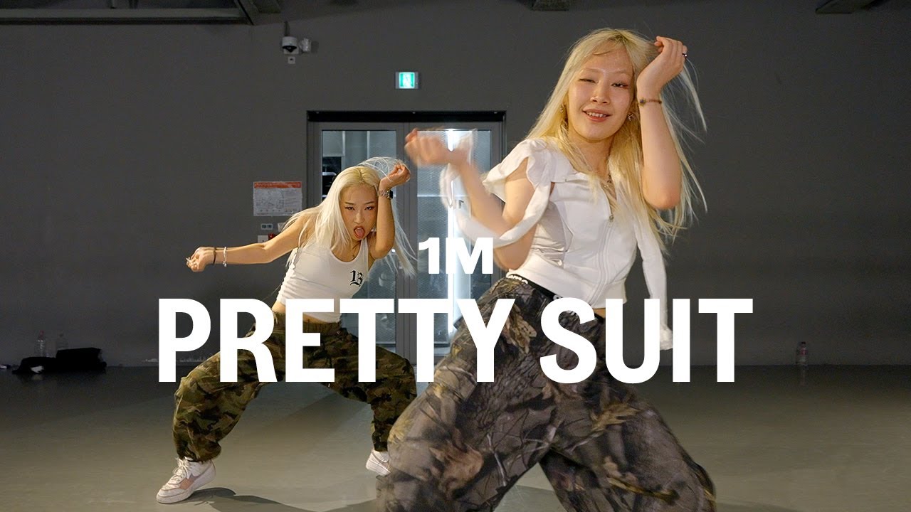Runkus x Chronixx x Toddla T - PRETTY SUIT / Woonha Choreography