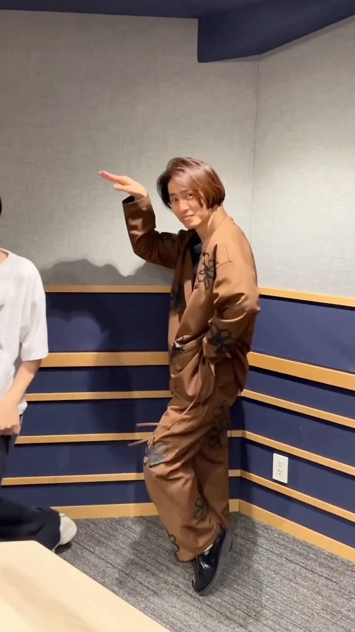 三宅健 さんとCLASS SEVEN - miss you #三来軒🍜 #CLASSSEVEN - YouTube