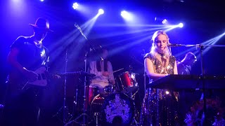 картинка: Деревянные киты - Колыбельная @16tons 02-06-21