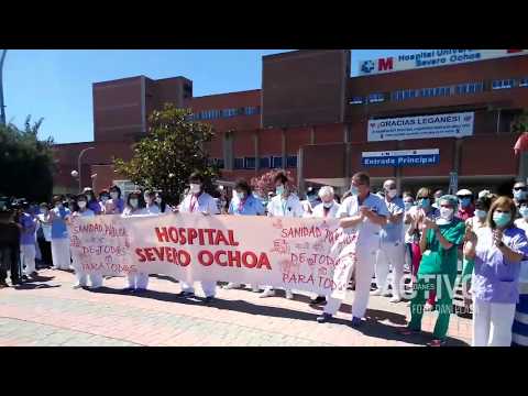 LEGANES | Minuto de silencio en el Hospital Severo Ochoa por las víctimas de COVID-19