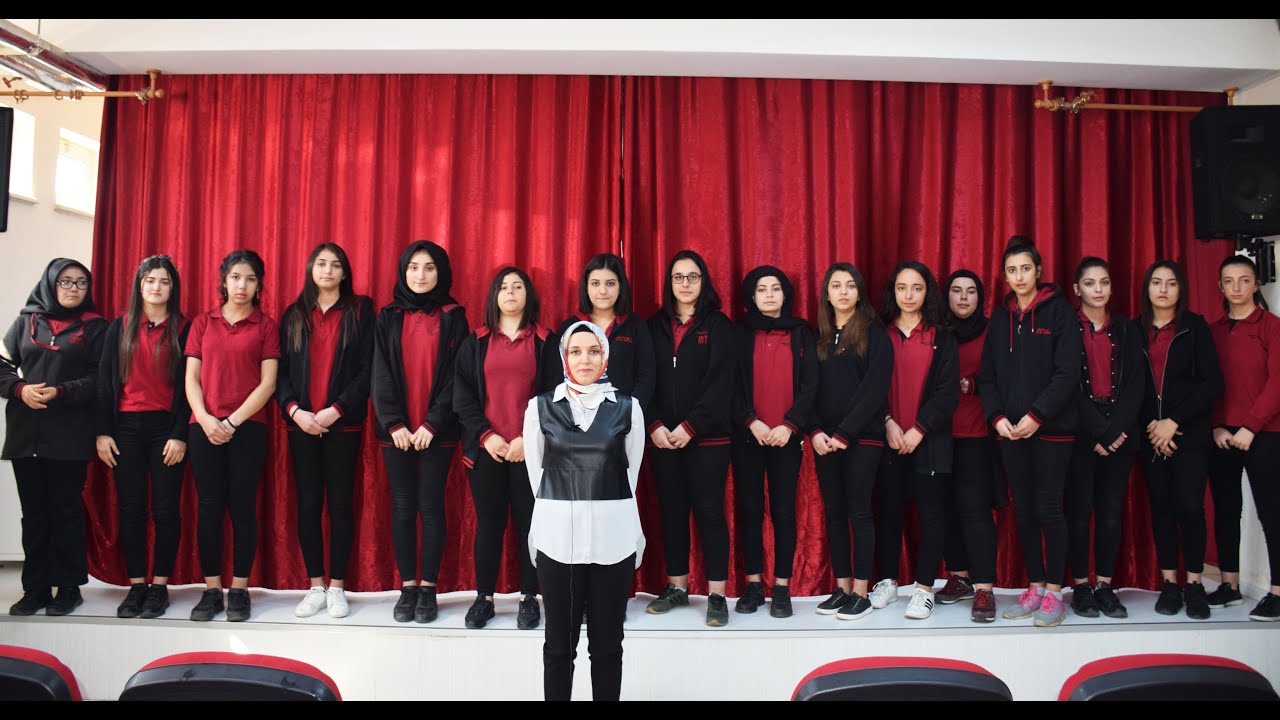 Kadınlar Günü - Güzellik Saç Bakım Hizmetleri Alanı 10-C Sınıfı