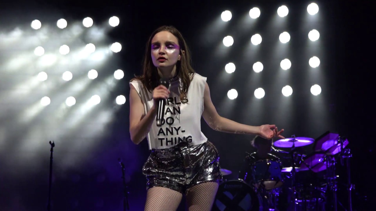 CHVRCHES - Leave A Trace LIVE HD (2018) Los Angeles Greek Theatre