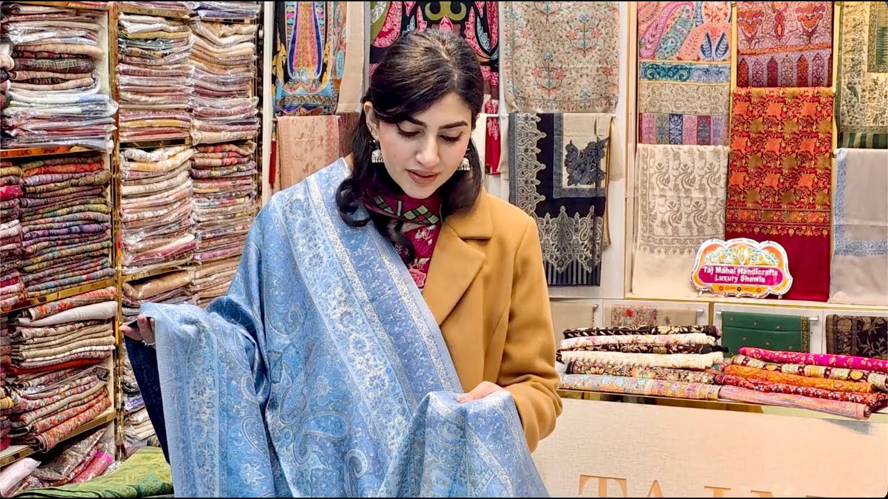 Monalisa Suits at 25% OFF| Phool Kani Luxurious handwoven Kashmiri shawls featuring intricate design