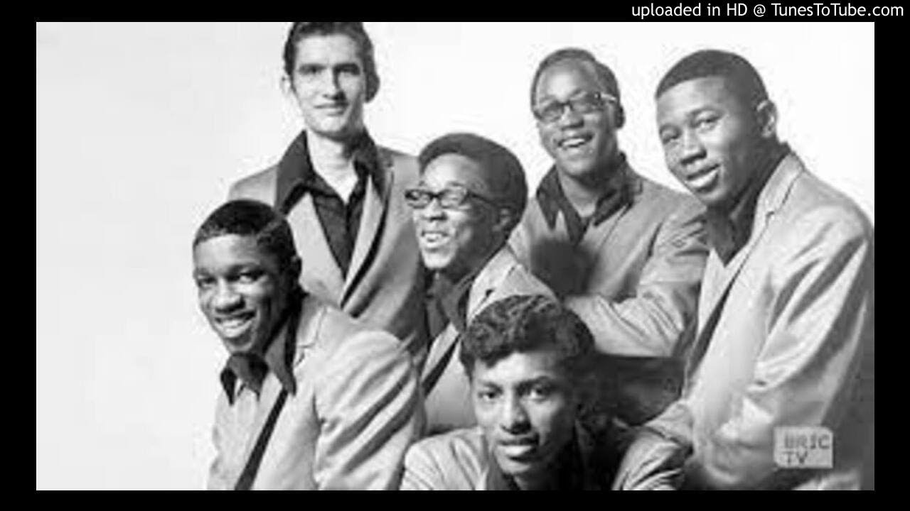 THE BARKAYS HOT HIPS YouTube