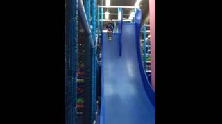 Elic at 360 degree slide Papark Dream mall kaohsiung Taiwan - Aug 8, 2016