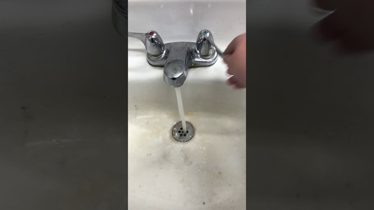 CVS Pharmacy in Oceanside, New York - YouTube