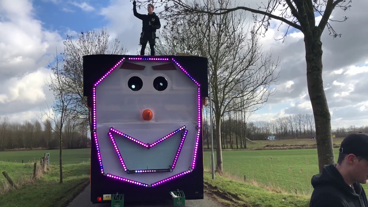 Wa'n Gedoe Dreumel 2018 - Opstellen voor Streekreut 🇺🇸