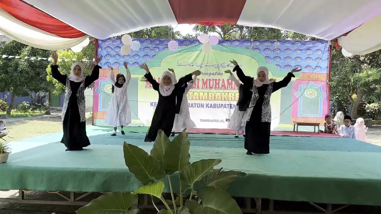 TARI KREASI KALAM EINEH