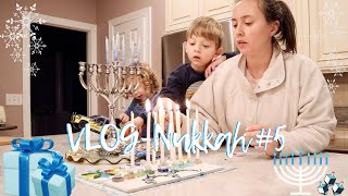 SOLO MOM HANUKKAH VLOGnukkah Doing it All