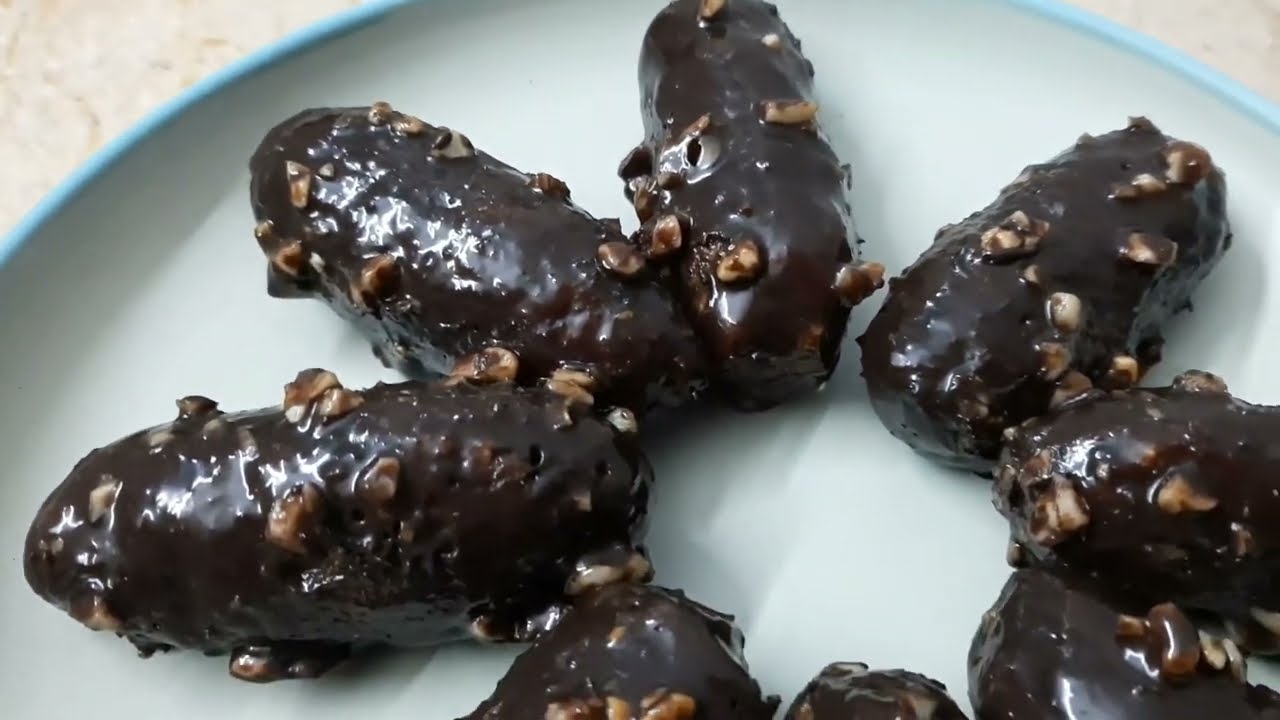 Traditional Iftar Dessert | Chocolate-coated Dates & Peanuts | Chocolate-Covered Dates with Peanut